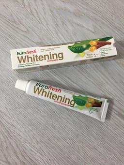 Farmasi Eurofresh Misvaklı Beyazlatıcı Diş Macunu