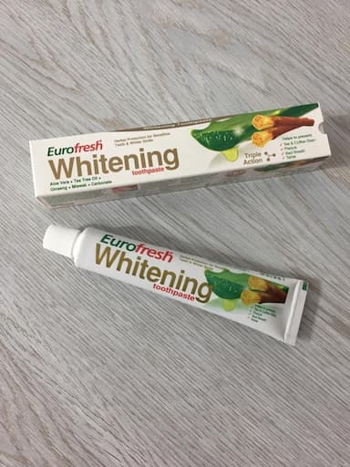 Farmasi Eurofresh Misvaklı Beyazlatıcı Diş Macunu