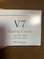BIOAQUA V7 Toning Light Doğal Renkli Nemlendirici Krem 50 Gr