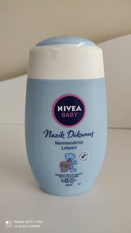 Nivea Baby Nemlendirici Bebek Losyonu