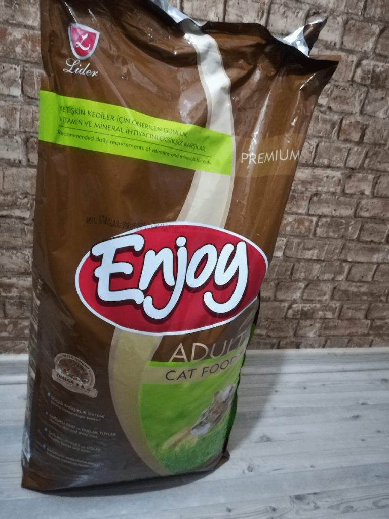 Enjoy Tavuklu Yetişkin Kedi Maması 10 kg
